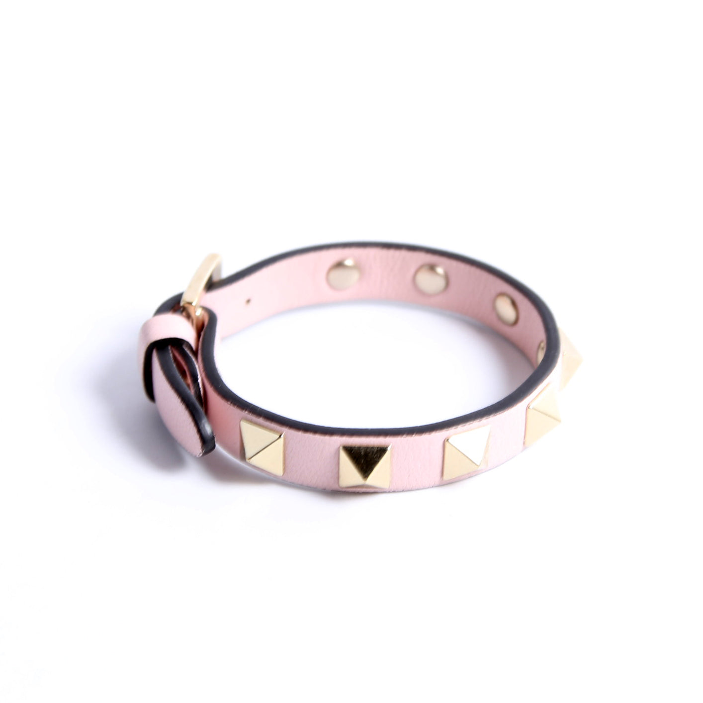 The Rockstud Leather Bracelet Pink