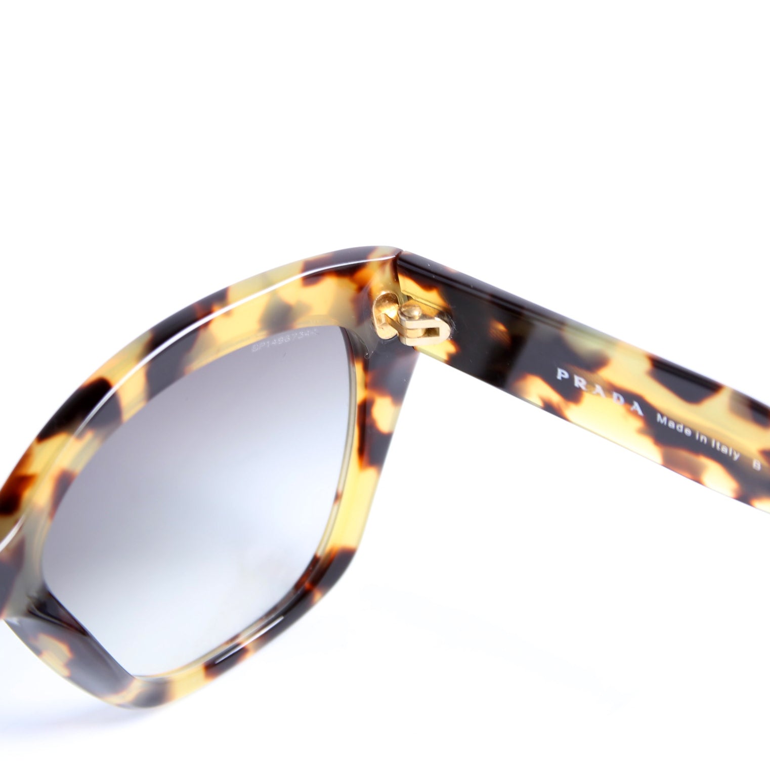 SPR02Q Cat Eye Sunglasses