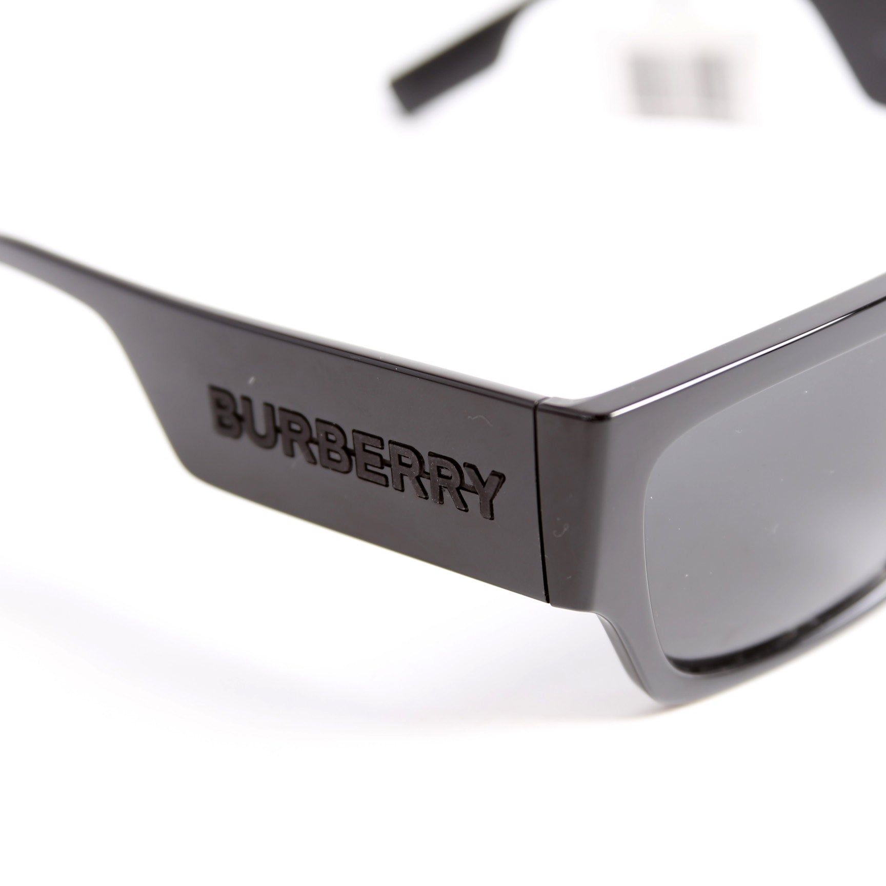 4397-U Micah Sunglasses Black