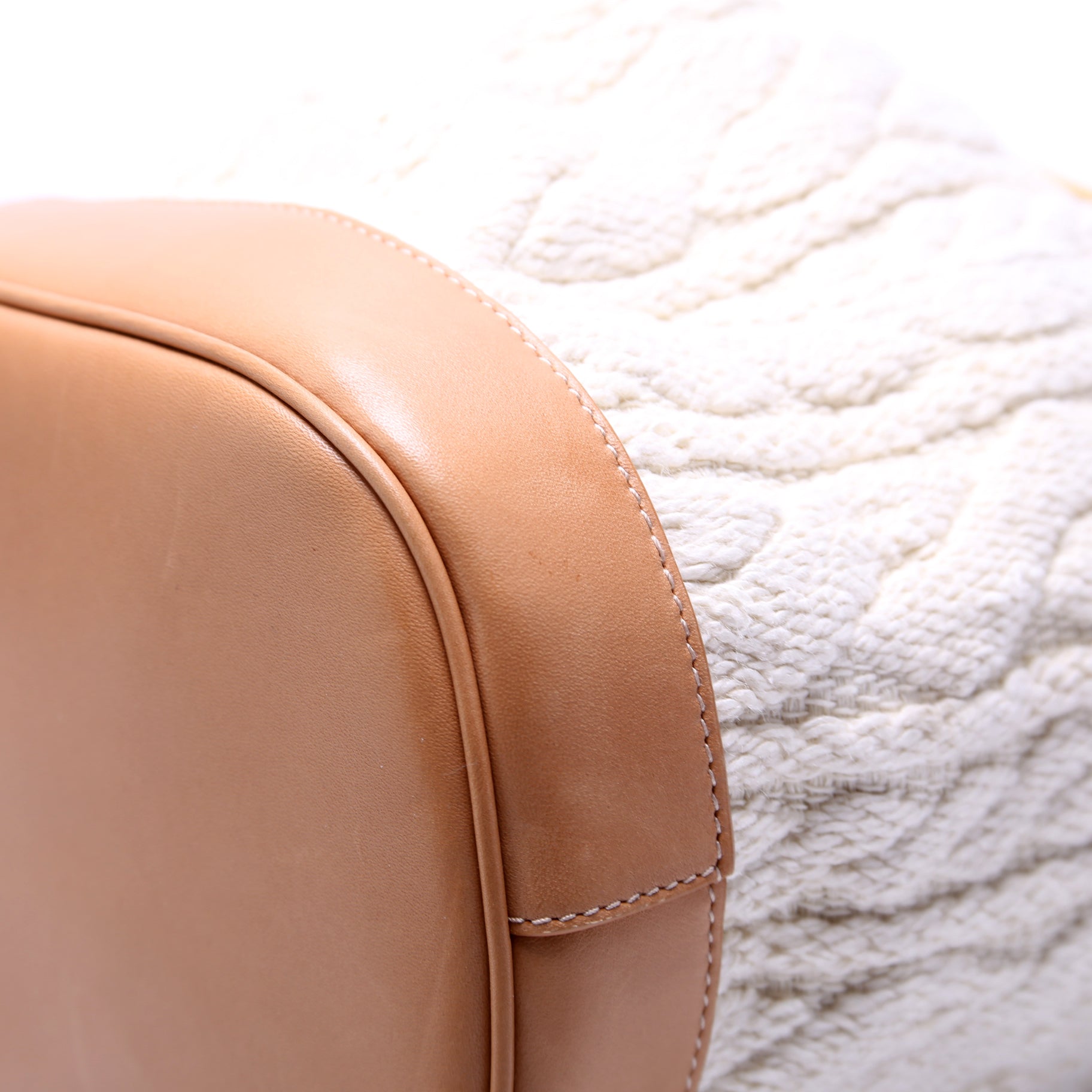 Le Maillon Bucket Knit/Calfskin Beige
