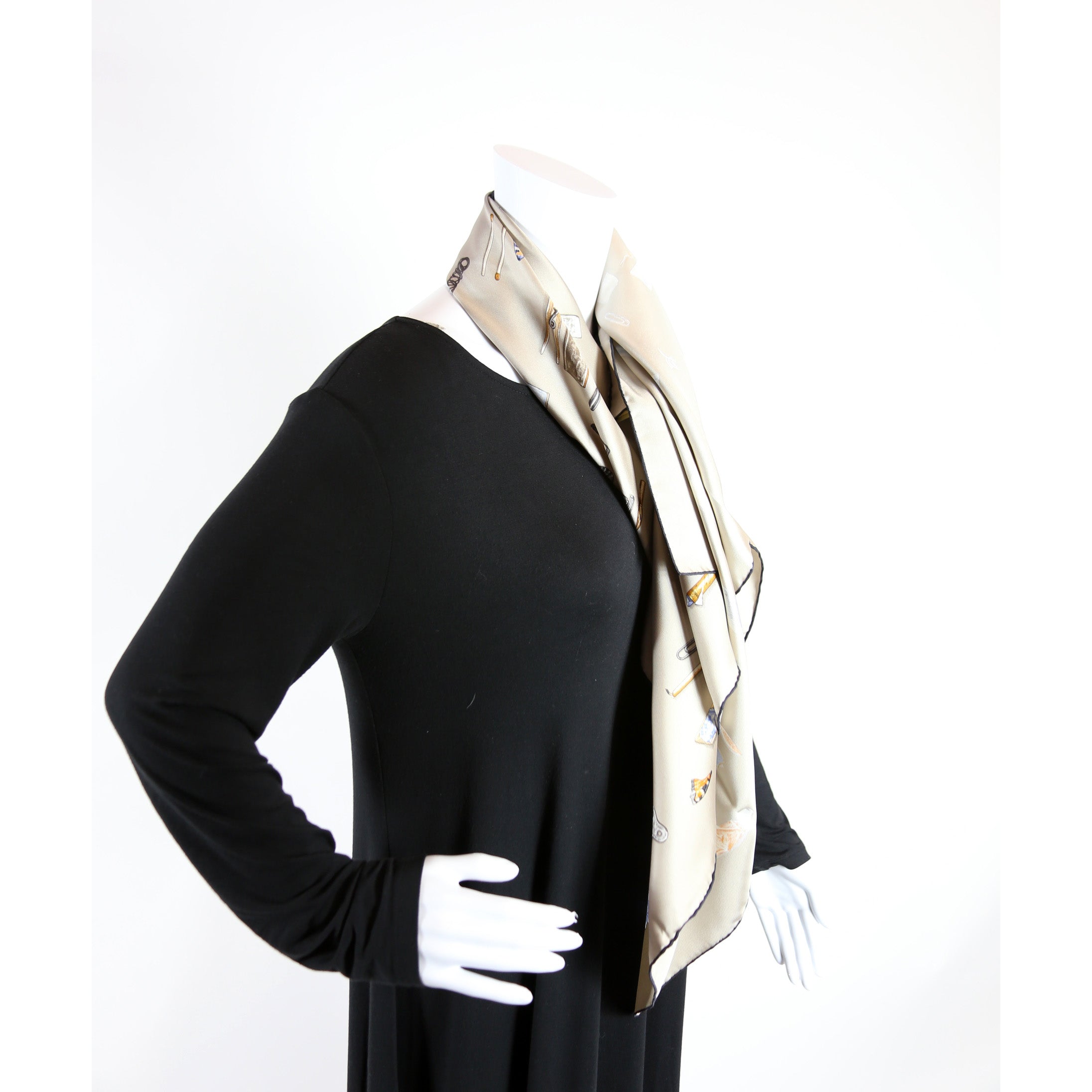 In The Pocket 90CM Silk Scarf Grey