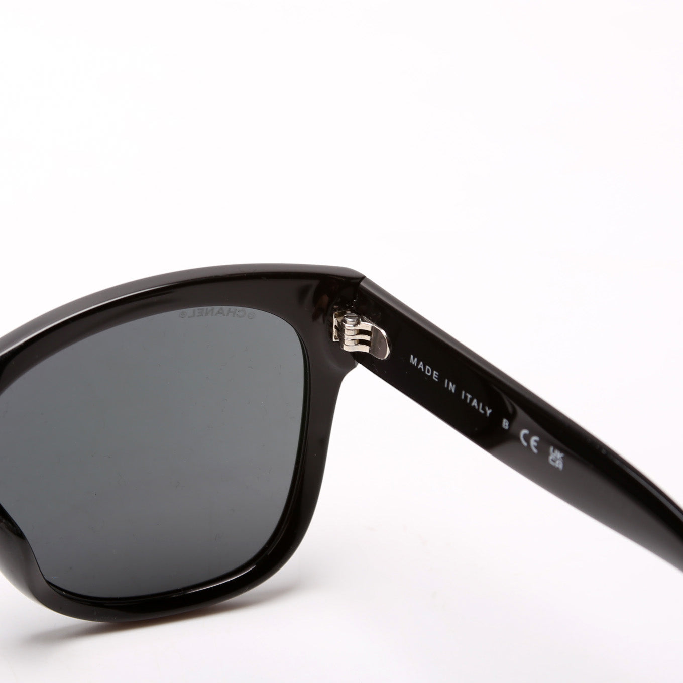 5380-A CC Square Acetate Sunglasses Black