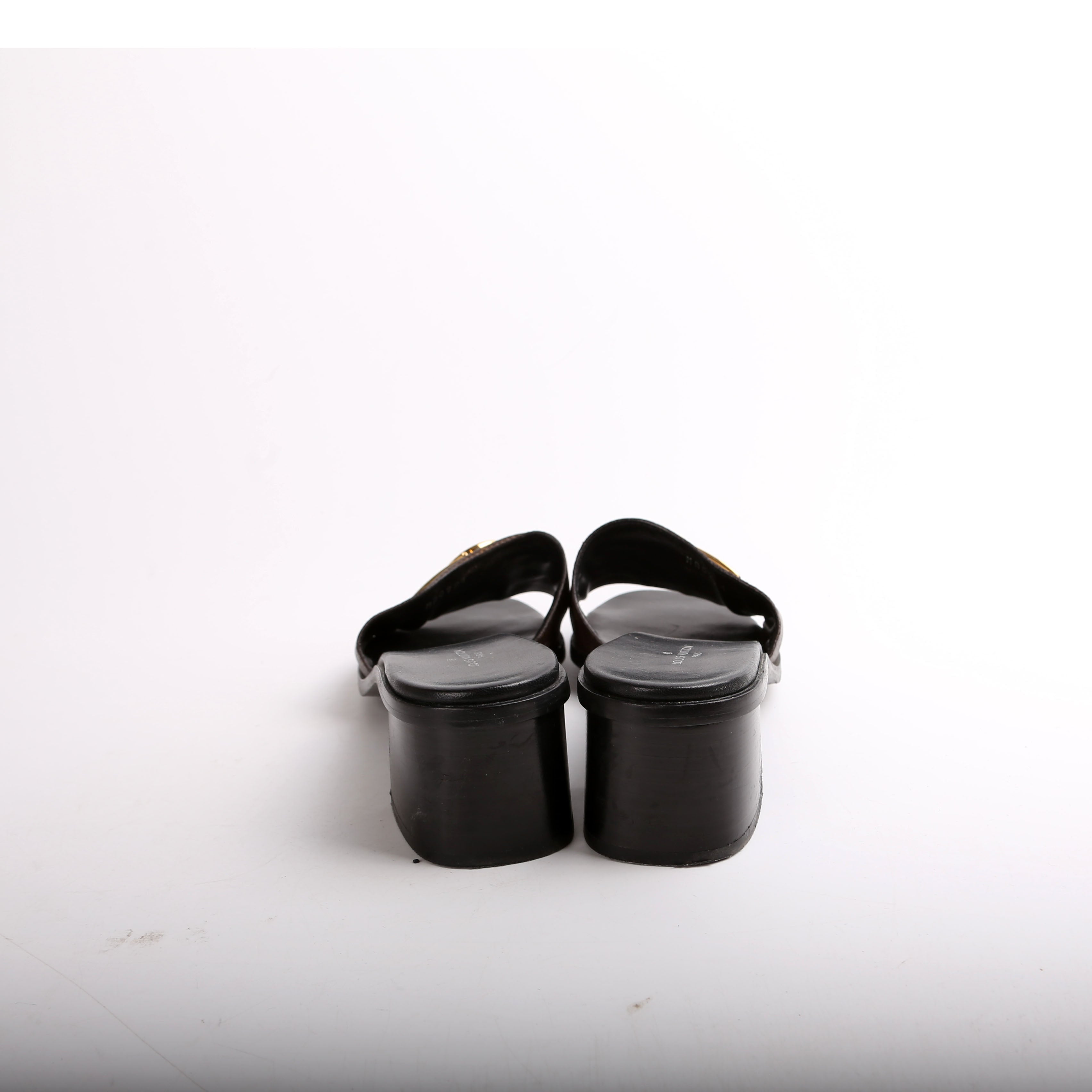 Lock It Mules Size 40
