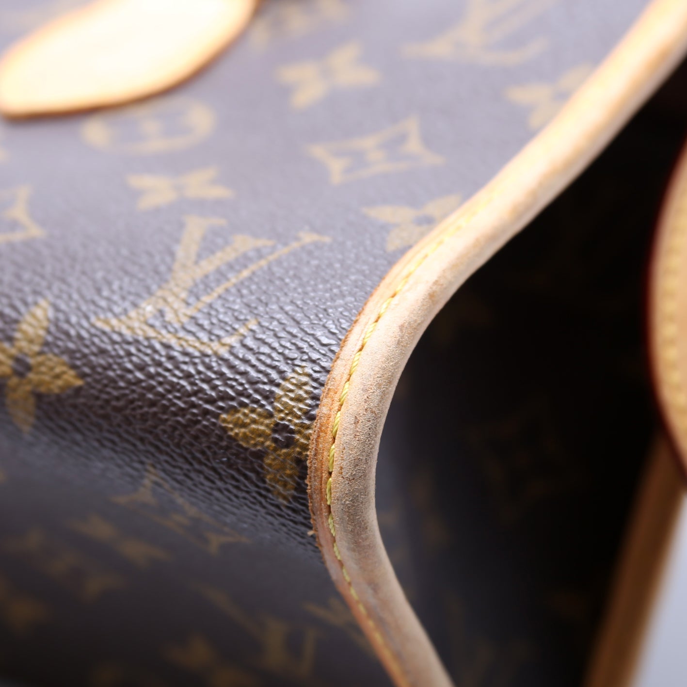 Popincourt Long Monogram