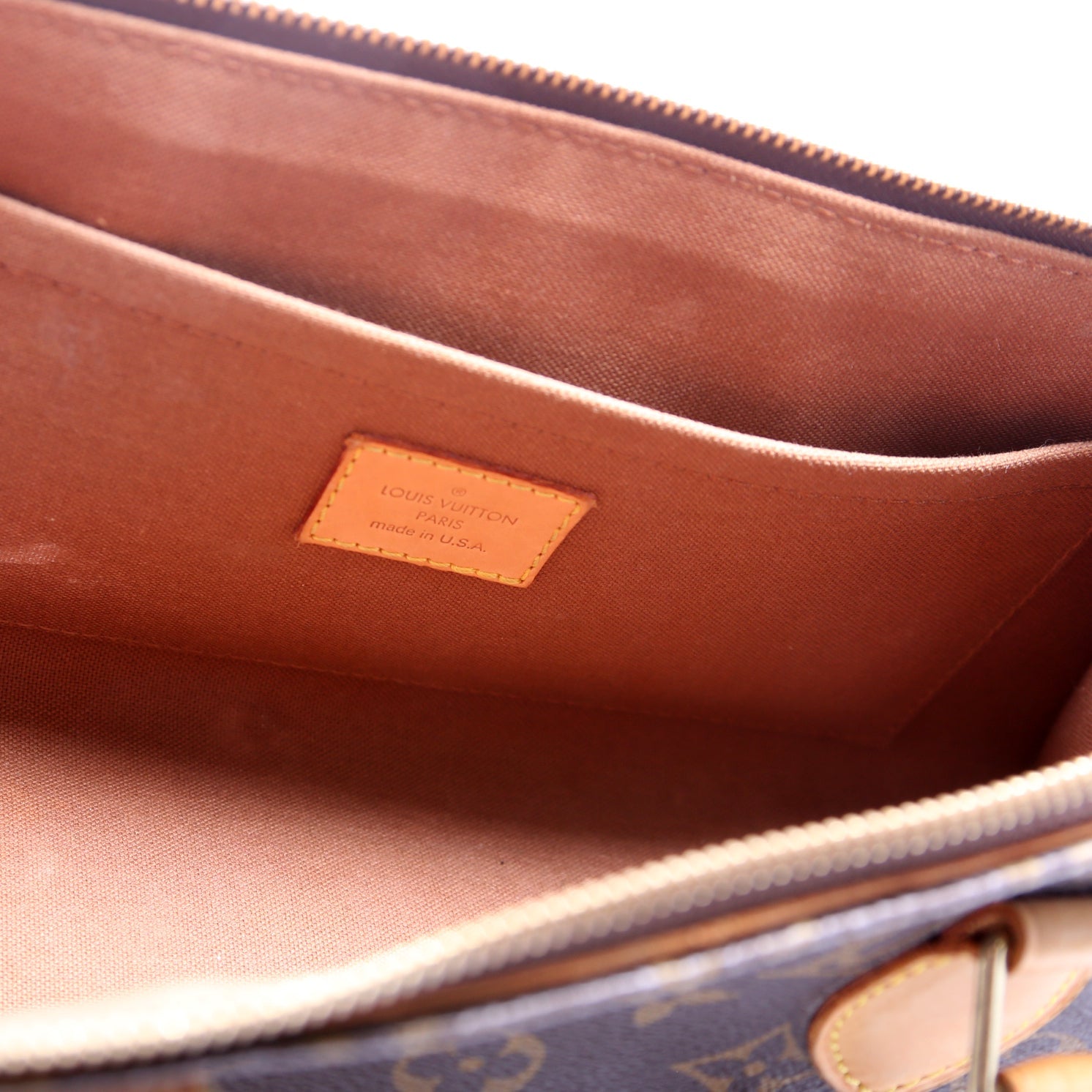 Popincourt Long Monogram