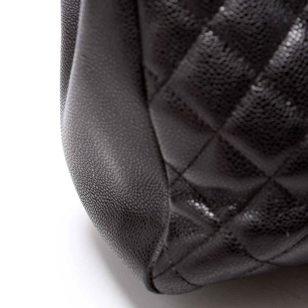 Grand Shopping Tote Caviar Black