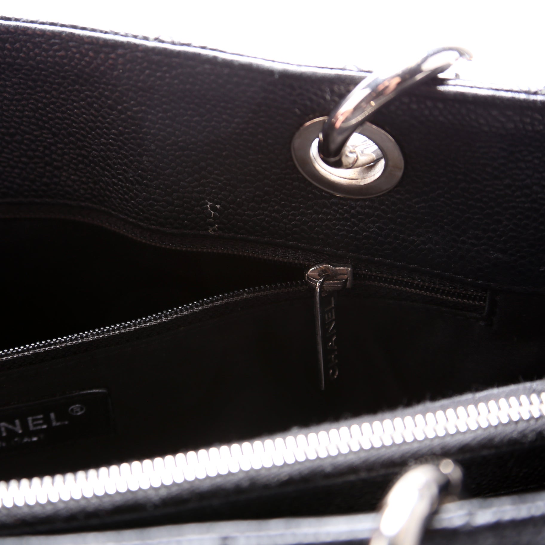 Grand Shopping Tote Caviar Black