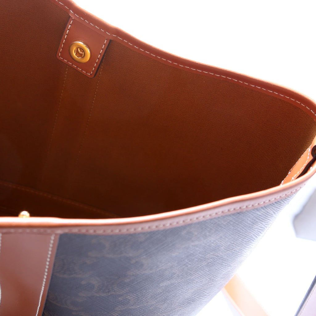 Triomphe Small Bucket Bag Brown