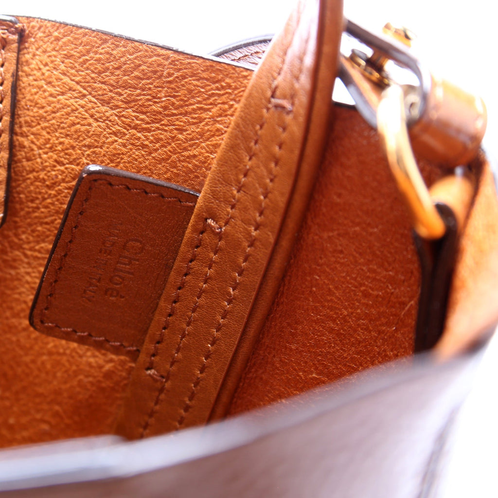 Spin Tote Grain Leather Small Brown
