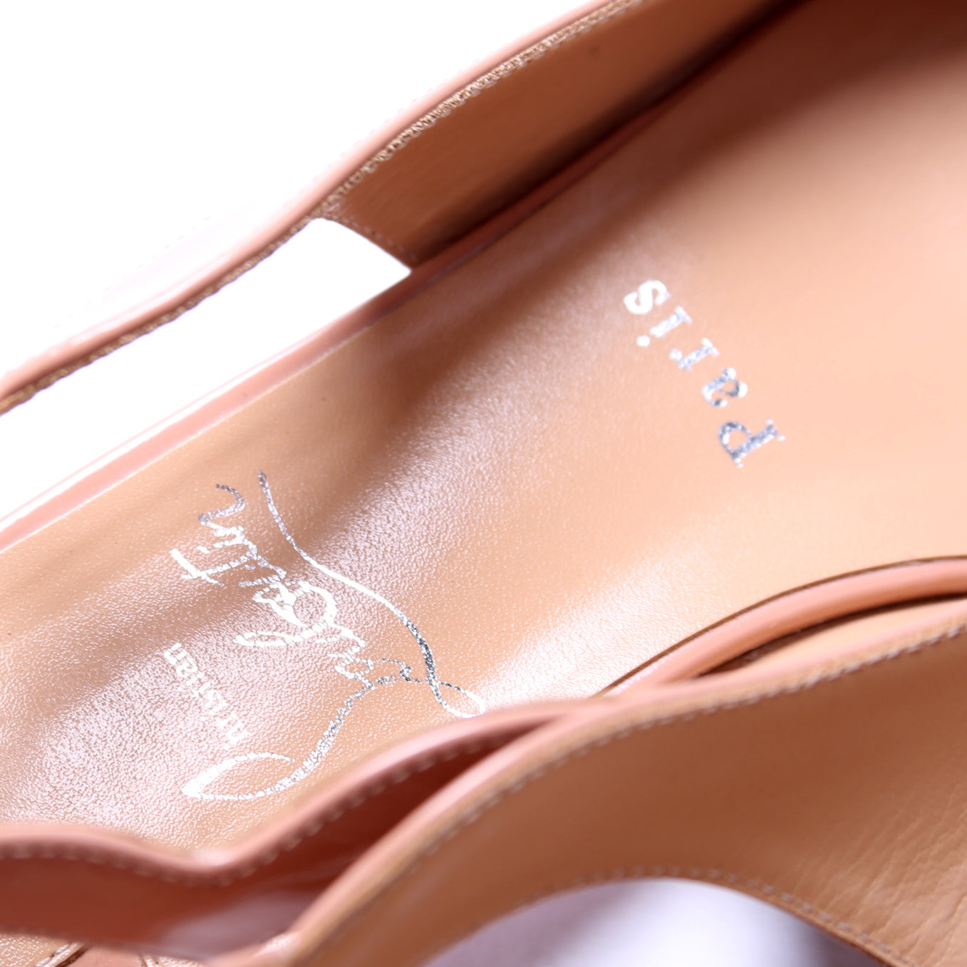Hot Chickita Slingback Flats Size 36 Nude