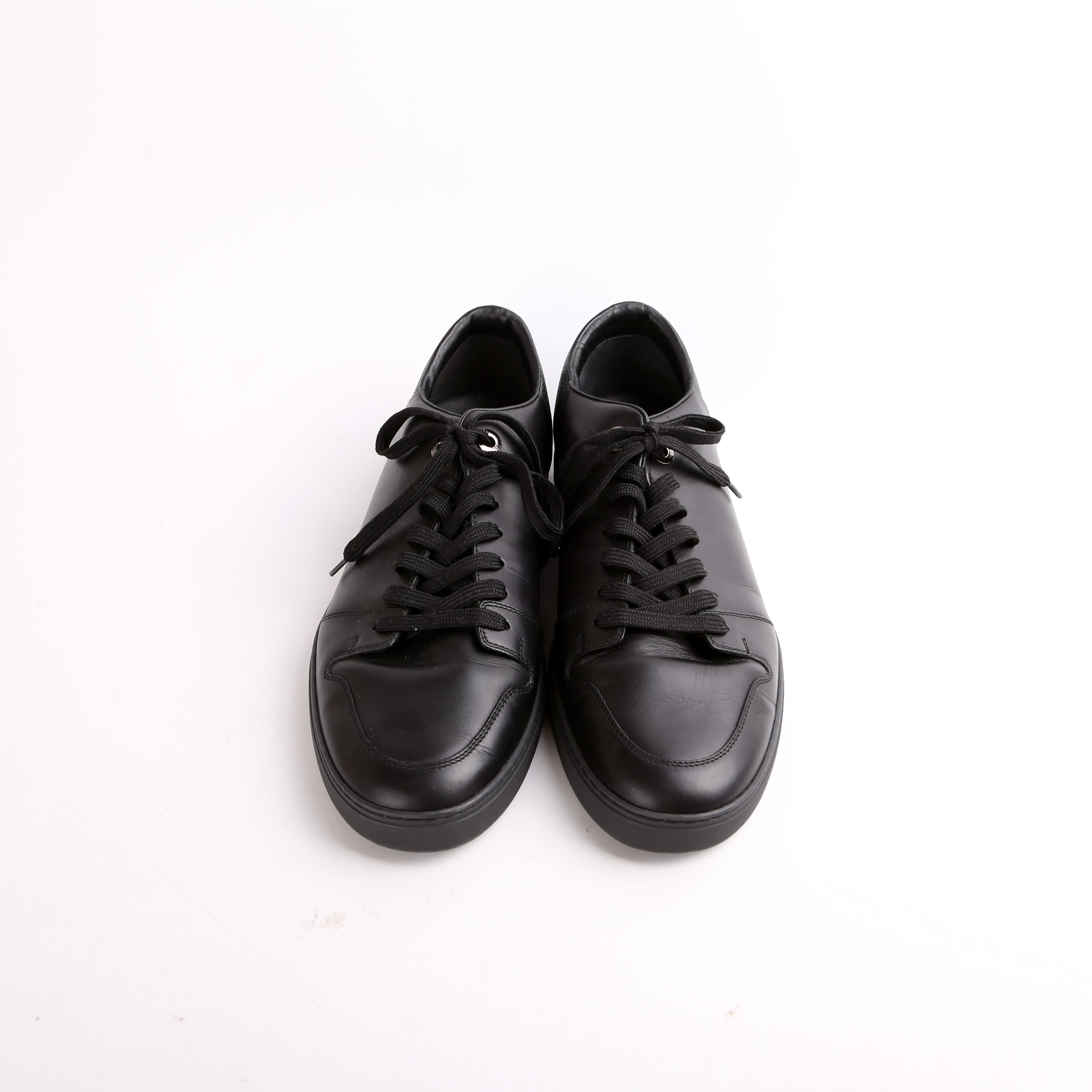Calfskin Damier Graphite Sneakers Mens Size 7 (Womens 39)