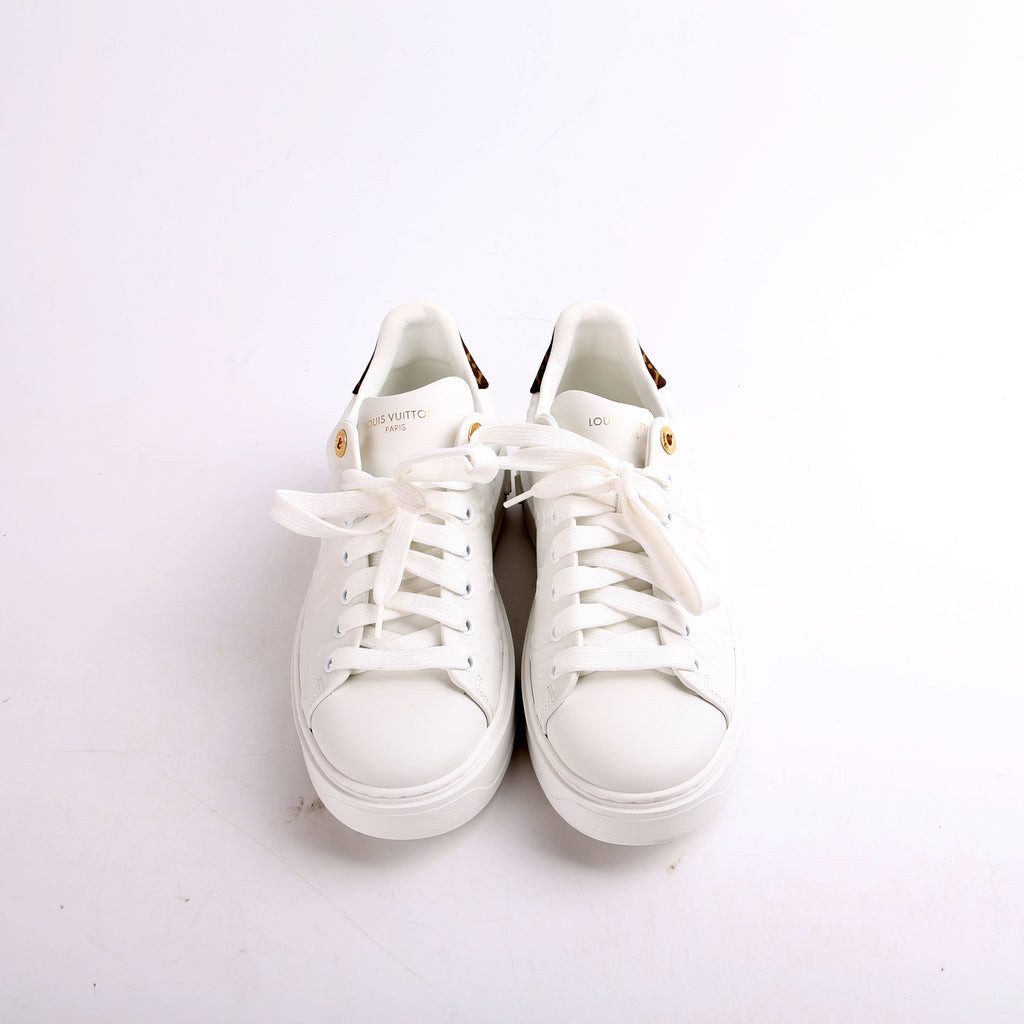 Time Out Sneakers Size 37.5