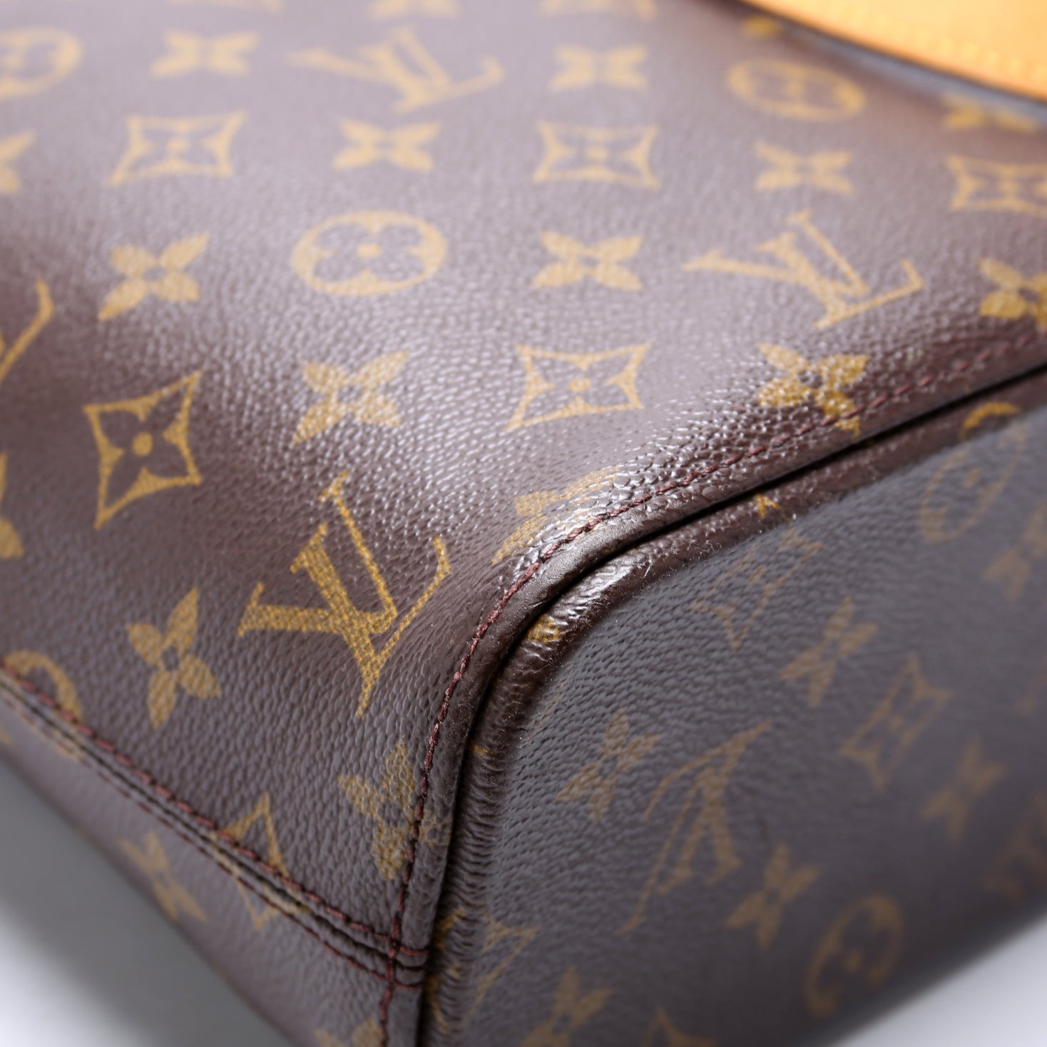 Luco Monogram