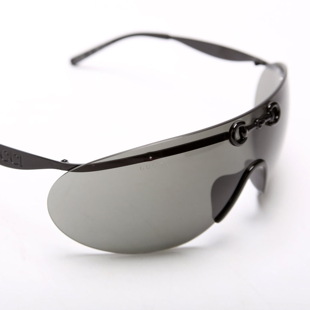 GG1656S Horsebit Shield Sunglasses Black