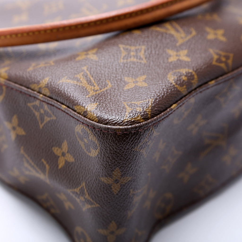 Looping GM Monogram