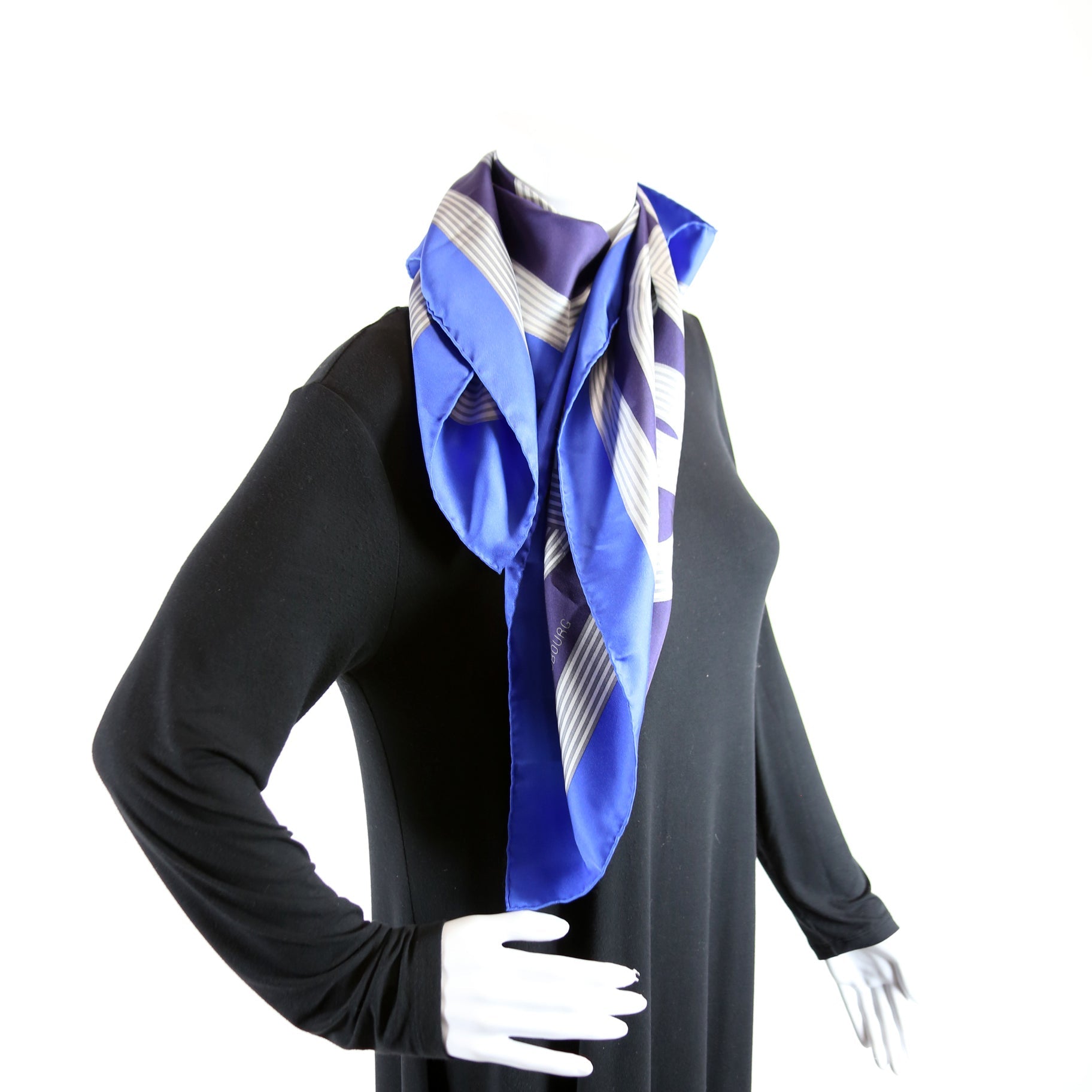 Circuit 24 Faubourg 90CM Silk Scarf Blue/Multicolor
