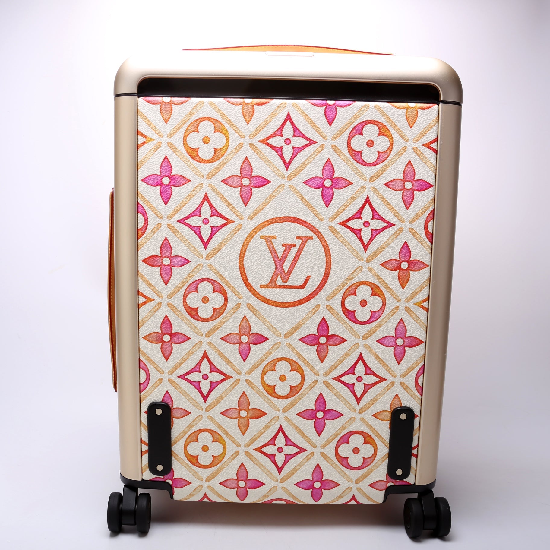 Horizon 55 By the Pool Monogram Tiles