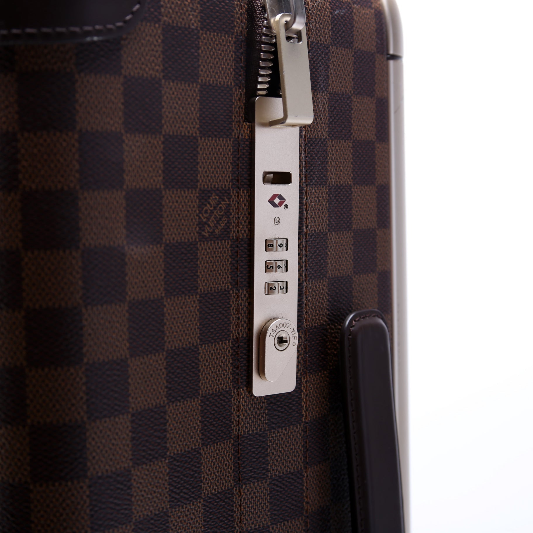 Horizon 55 Damier Ebene