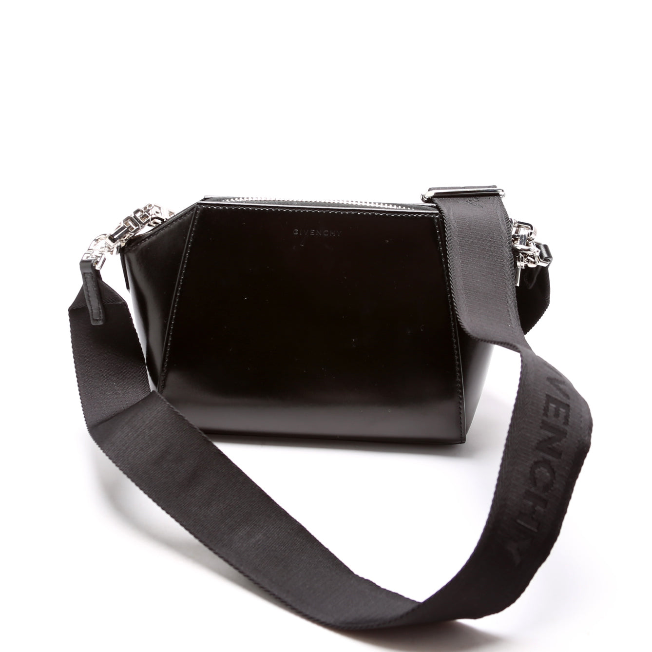 Antigonia X Chito Small Shoulder Black