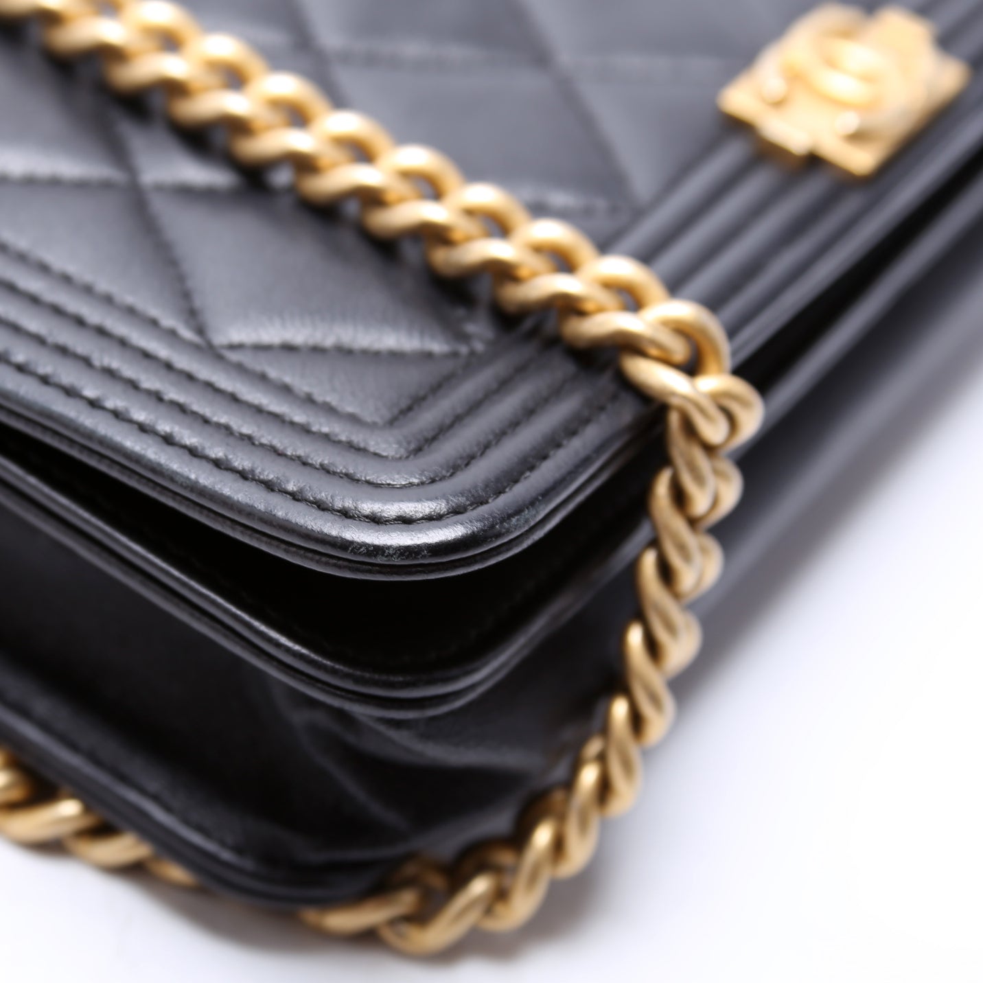 WOC Boy Lambskin 31M Black