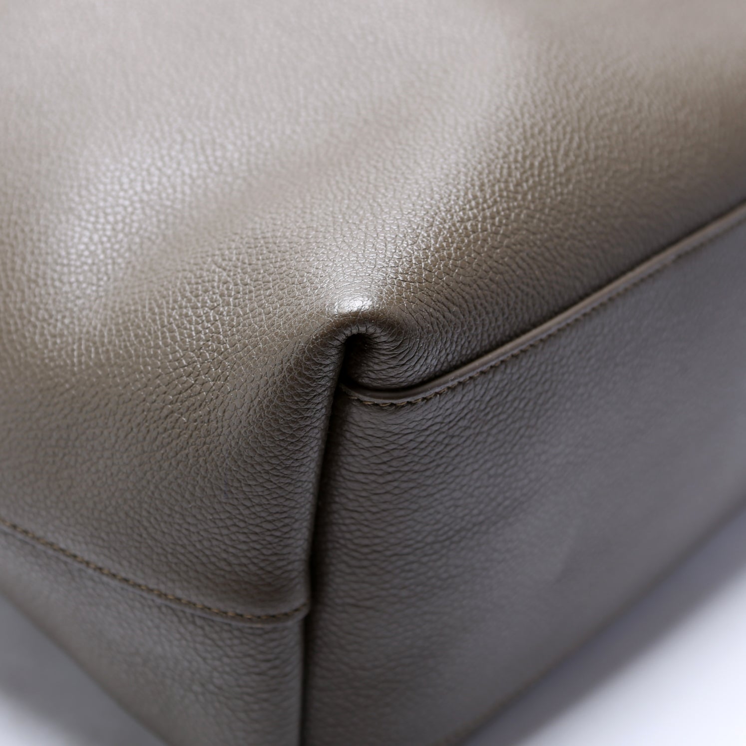 Bold Shopping Tote Grain Leather Green
