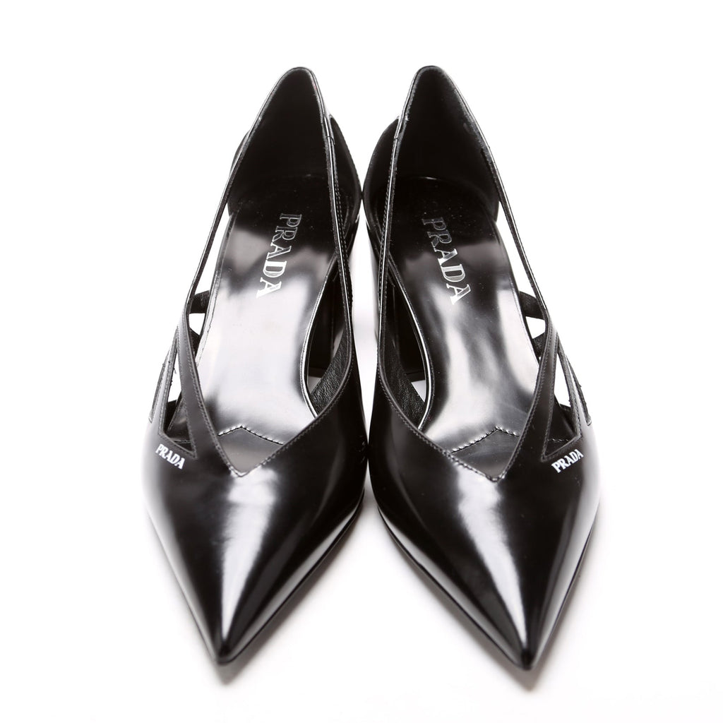 Brushed Leather Cut-Out 55MM Pumps Size 38 Black