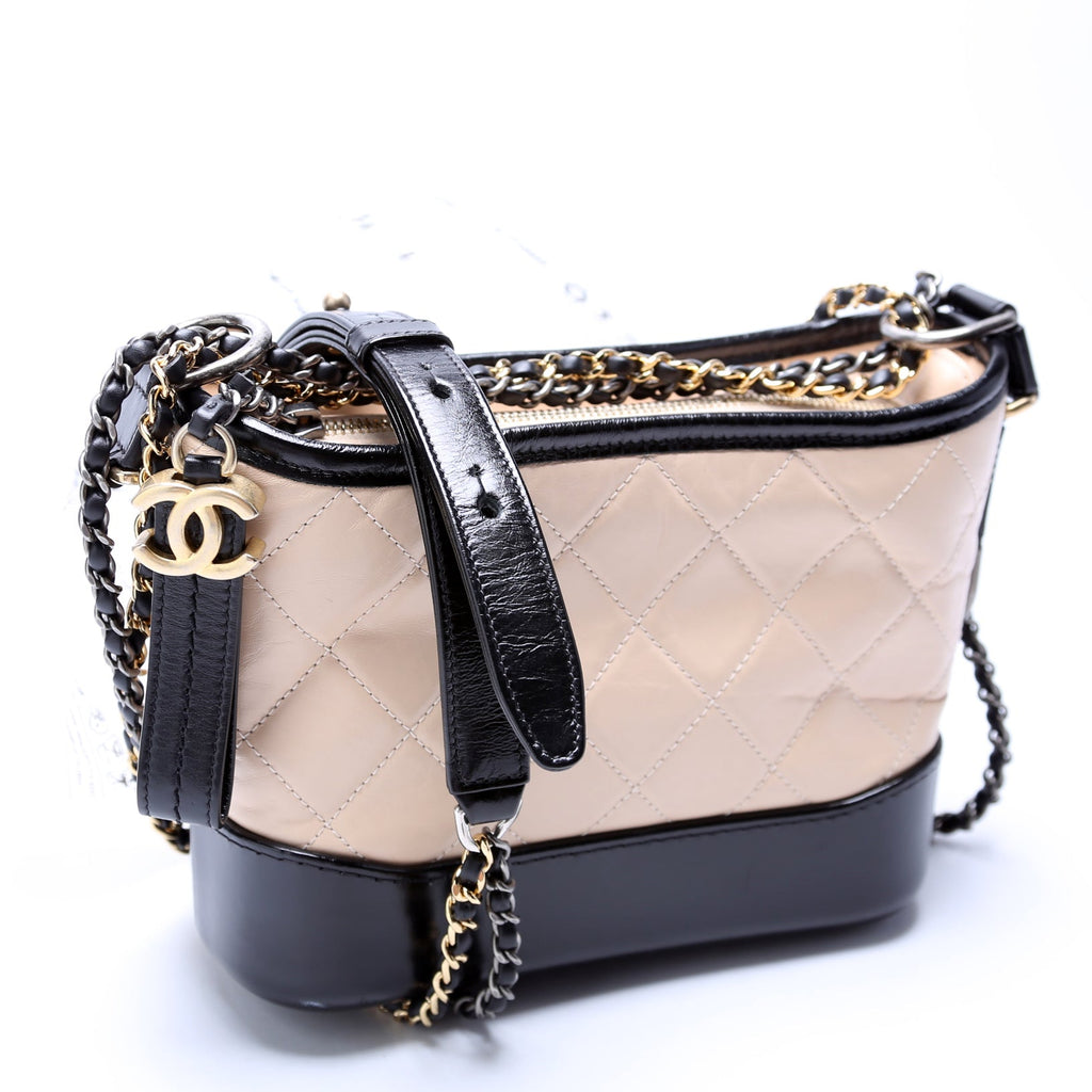 Gabrielle Hobo Small Calfskin 25M Beige/Black
