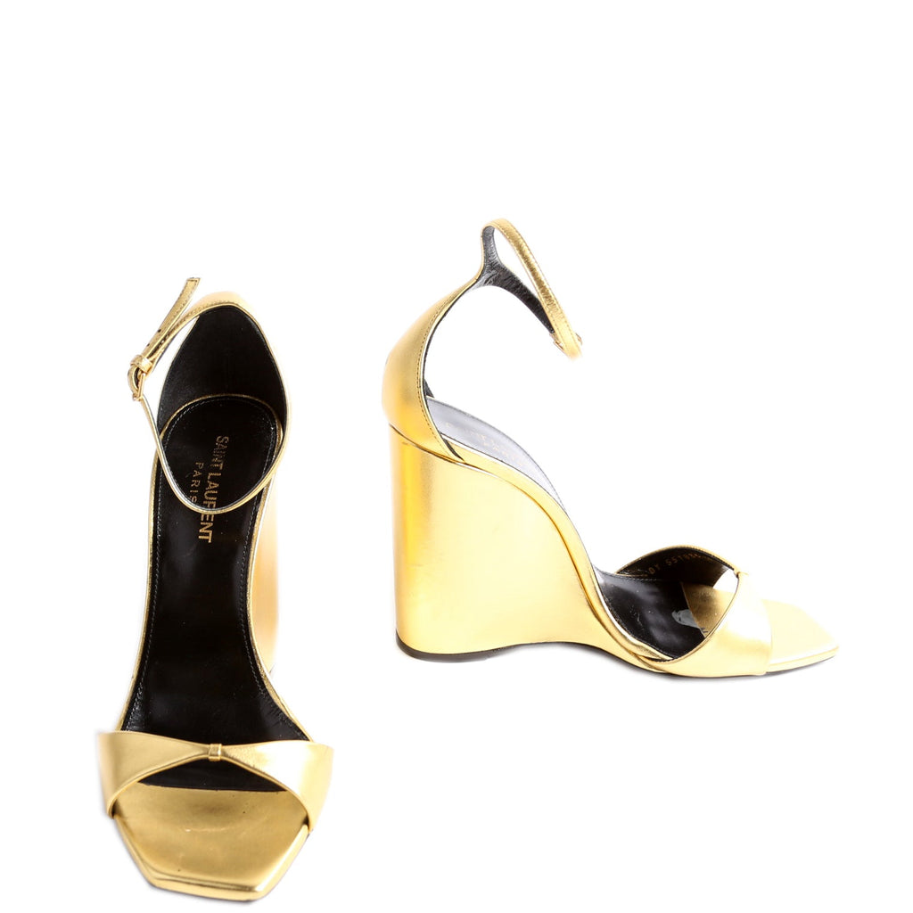 Dare 105MM Open Toe Wedges Size 39 Gold