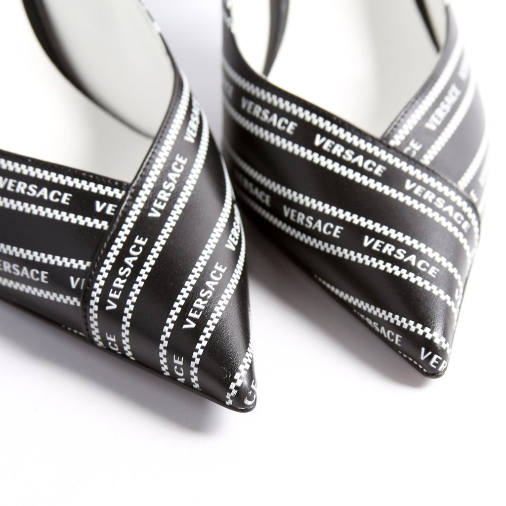 Logo Pointed Toe Pumps Size 39 Black
