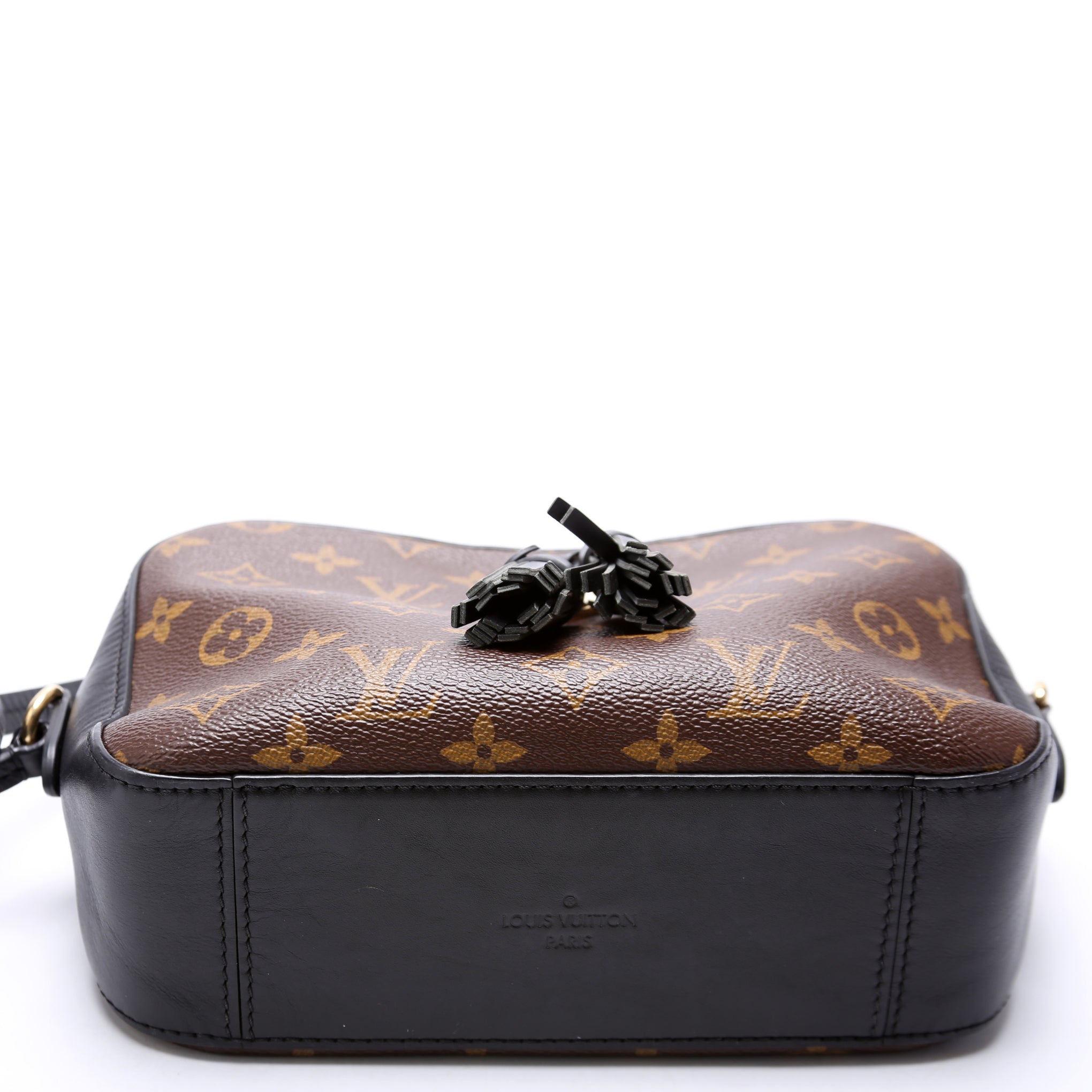 Saintogne Monogram Black