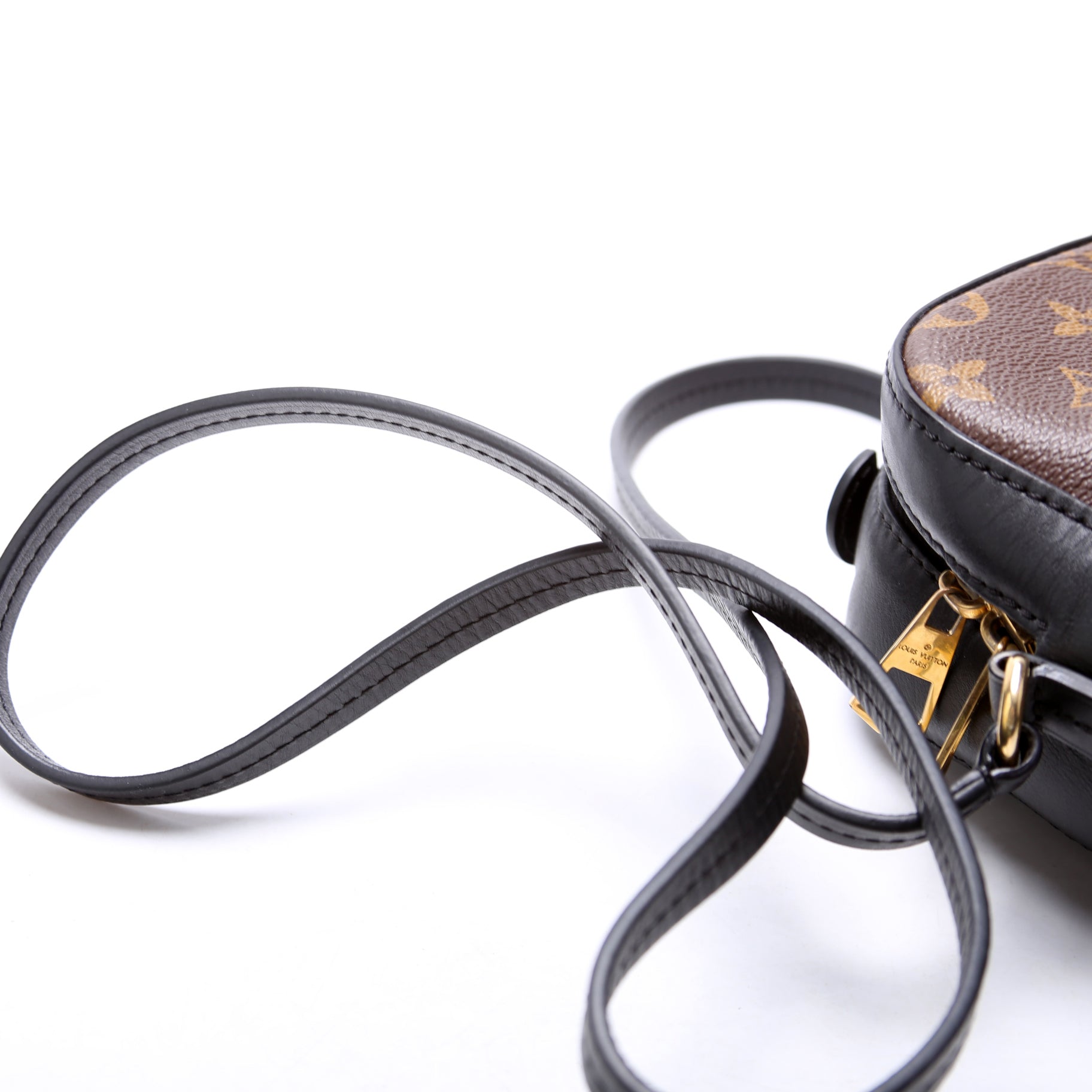 Saintogne Monogram Black
