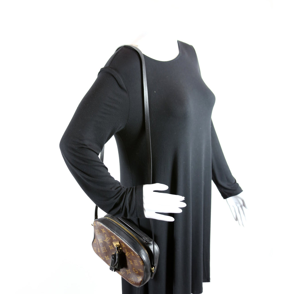Saintogne Monogram Black