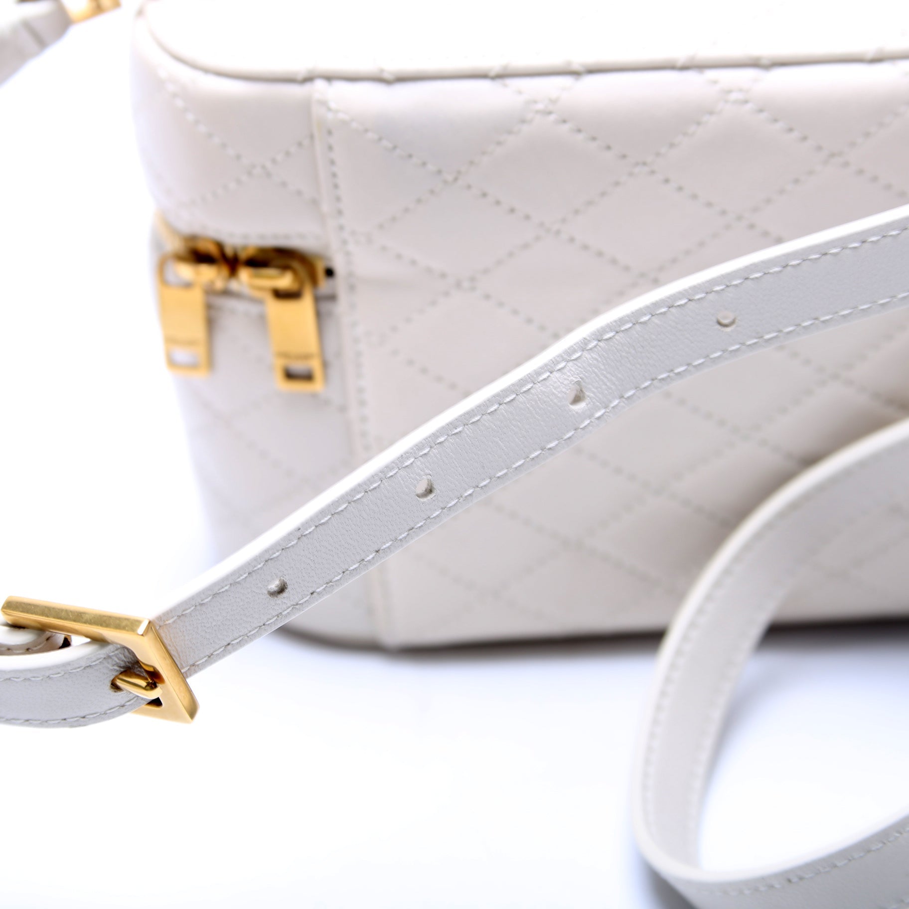 Gaby Vanity Bag Quilted Lambskin Cream