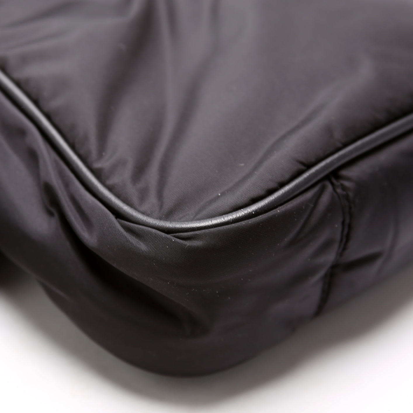 SAINT LAURENT Le 5 A7 Econyl Hobo Black