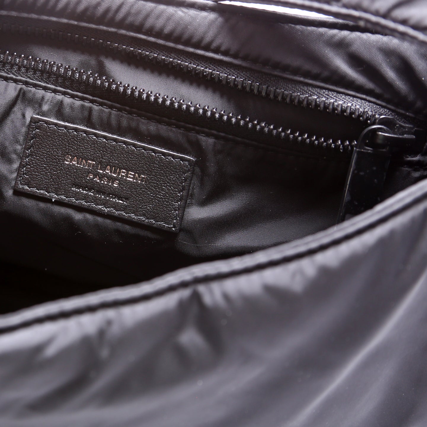 SAINT LAURENT Le 5 A7 Econyl Hobo Black