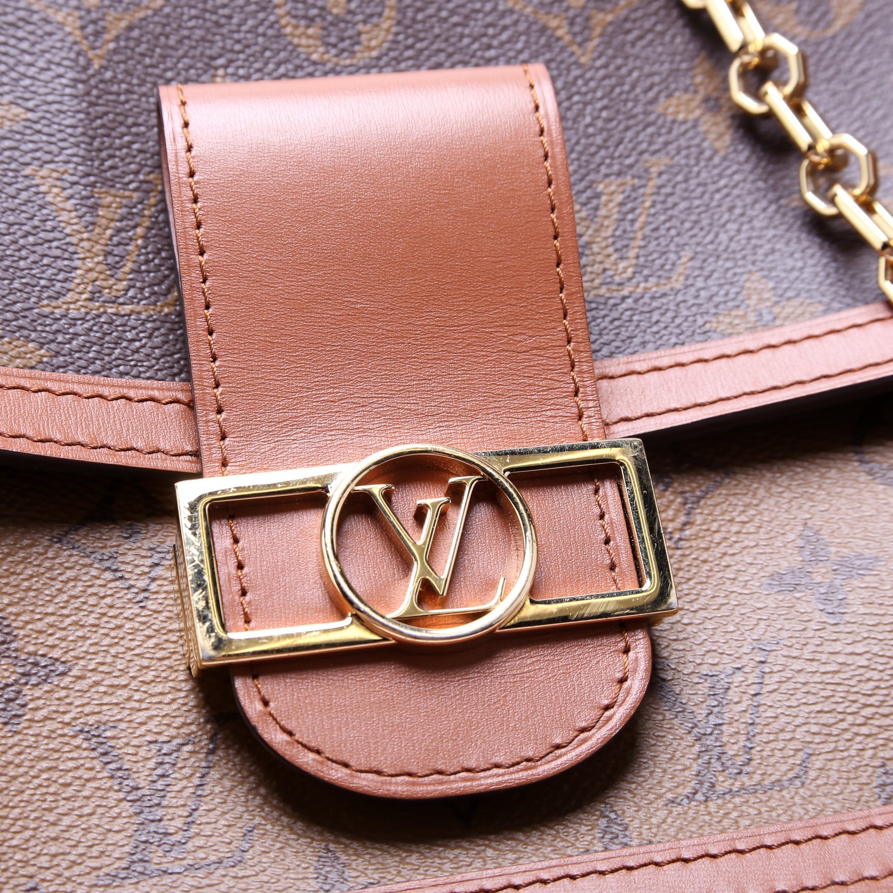 Dauphine MM Reverse Monogram
