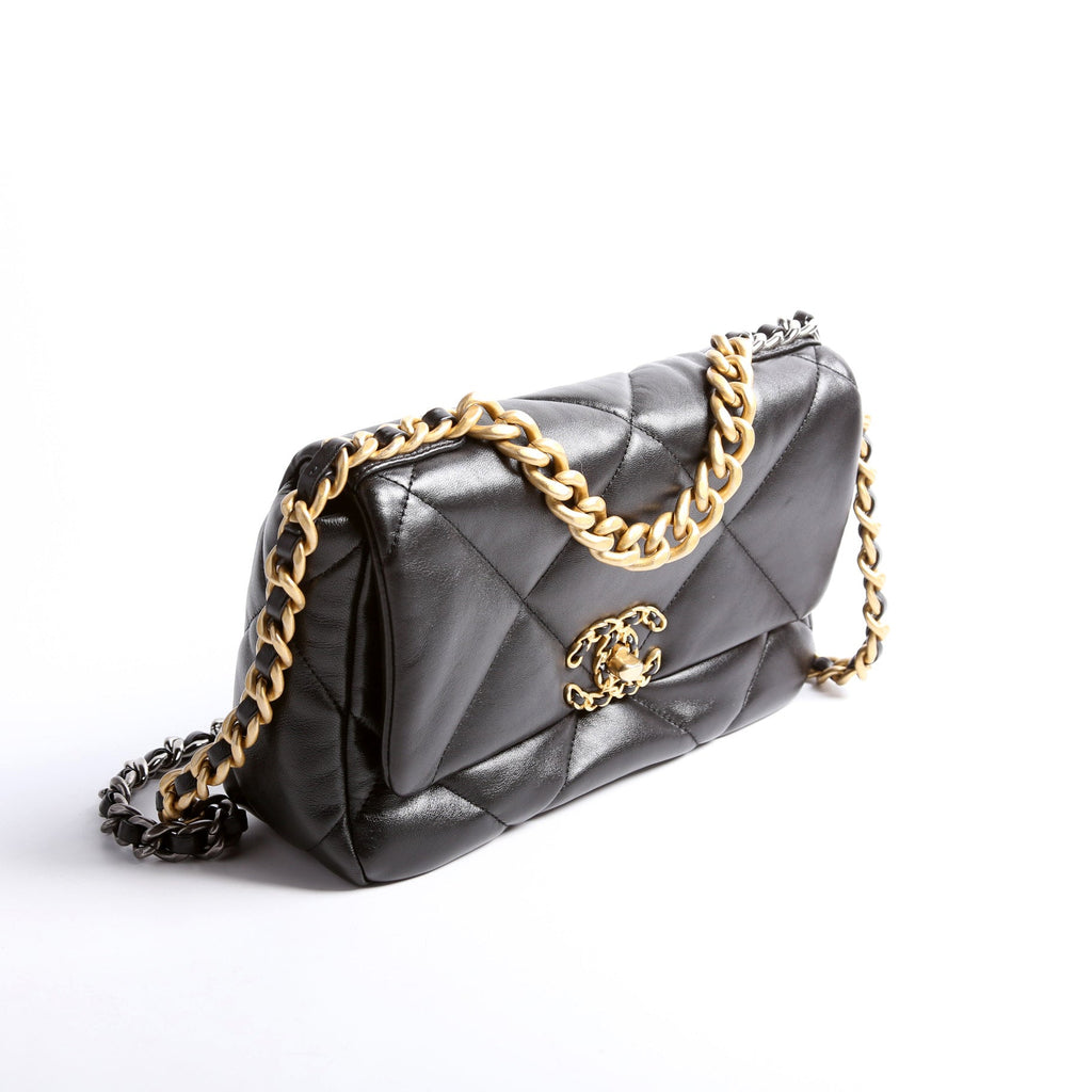 Quilted Goatskin 19 Medium Flap RFID Black