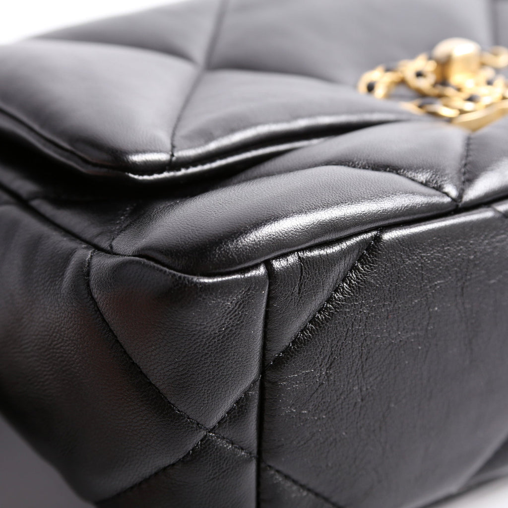 Quilted Goatskin 19 Medium Flap RFID Black