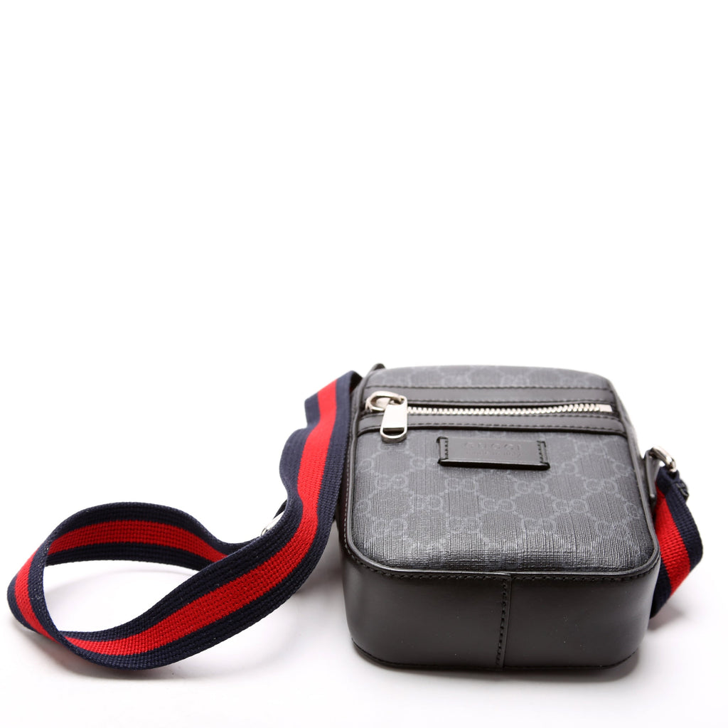 598103 GG Supreme Messenger Black