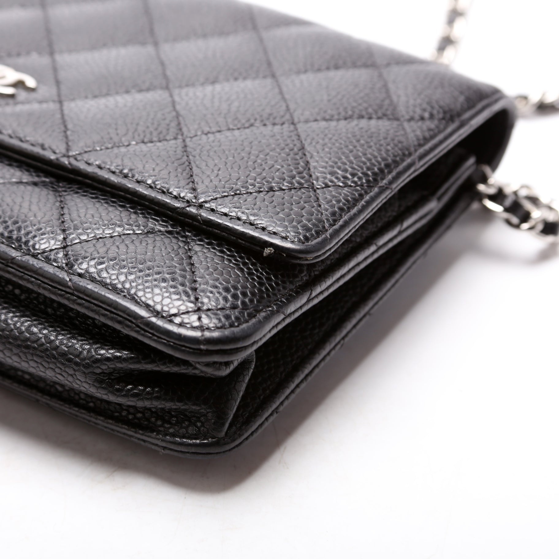 WOC Classic Quilted Caviar Black