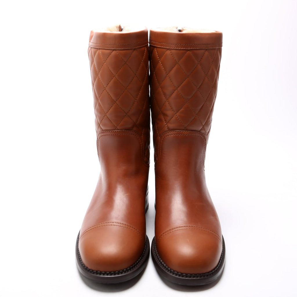Quilted CC Boots Size 38 Brown
