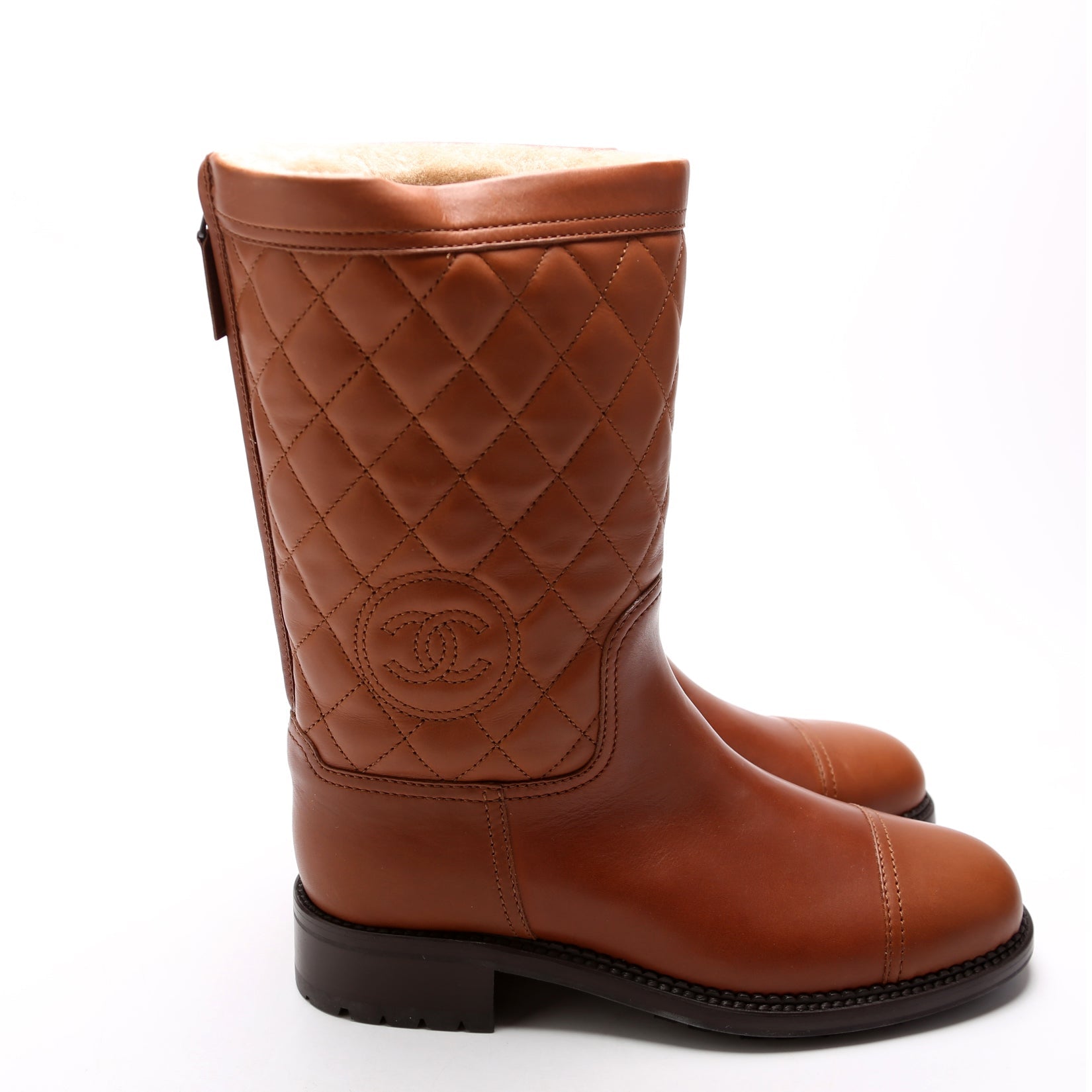 Quilted CC Boots Size 38 Brown