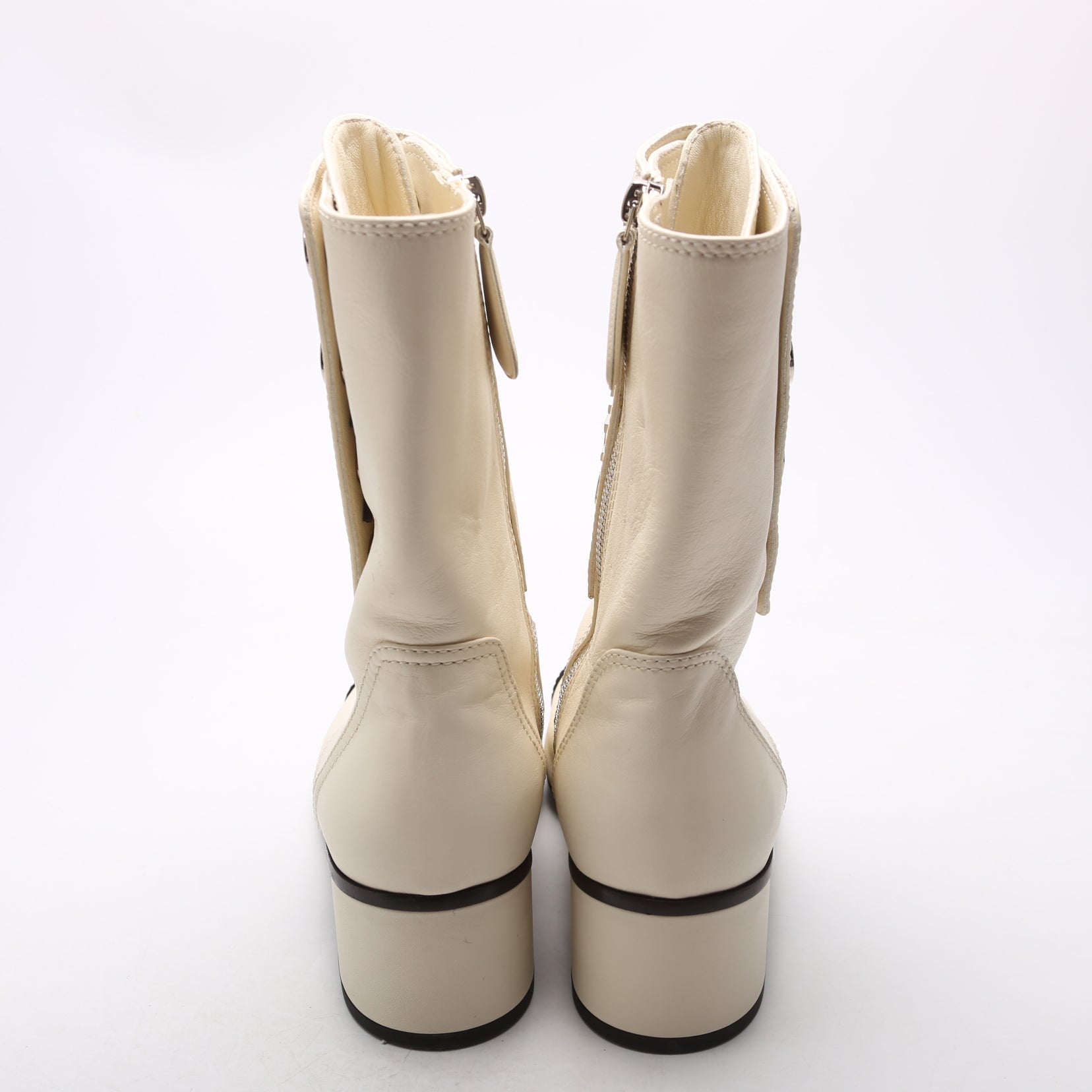 CC Logo Lace Up Leather Boots Size 40 White