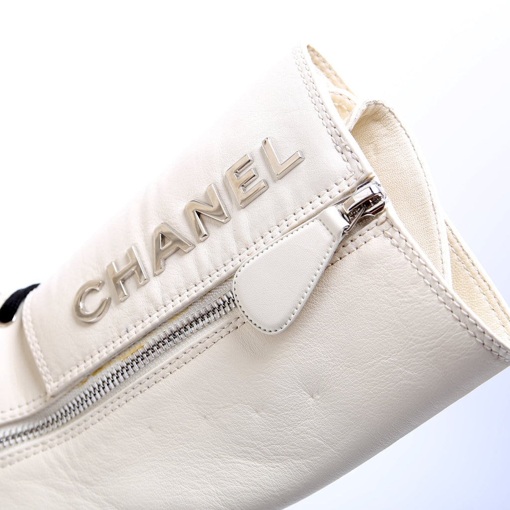 CC Logo Lace Up Leather Boots Size 40 White