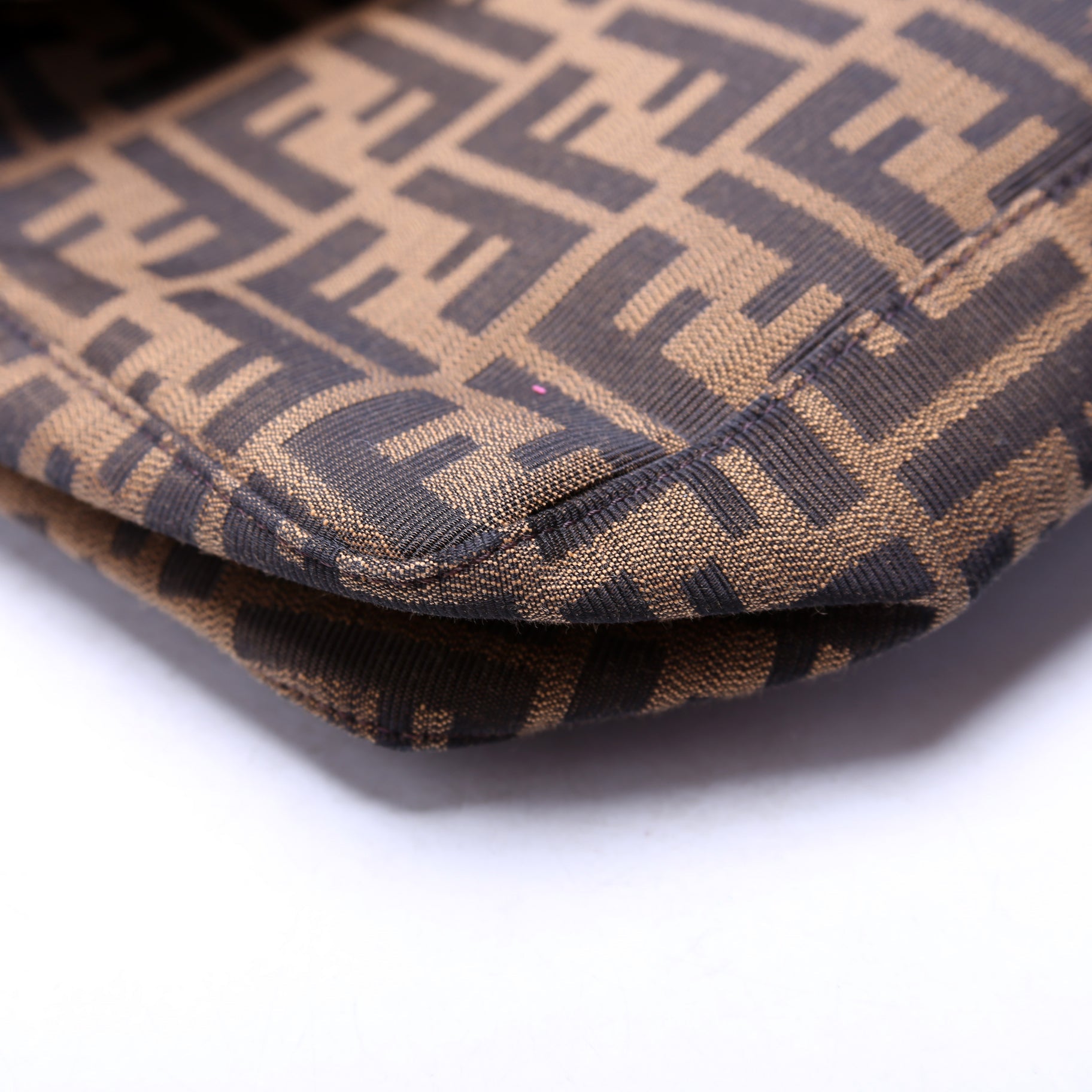 Zucca Vitelo Messenger Baguette Brown
