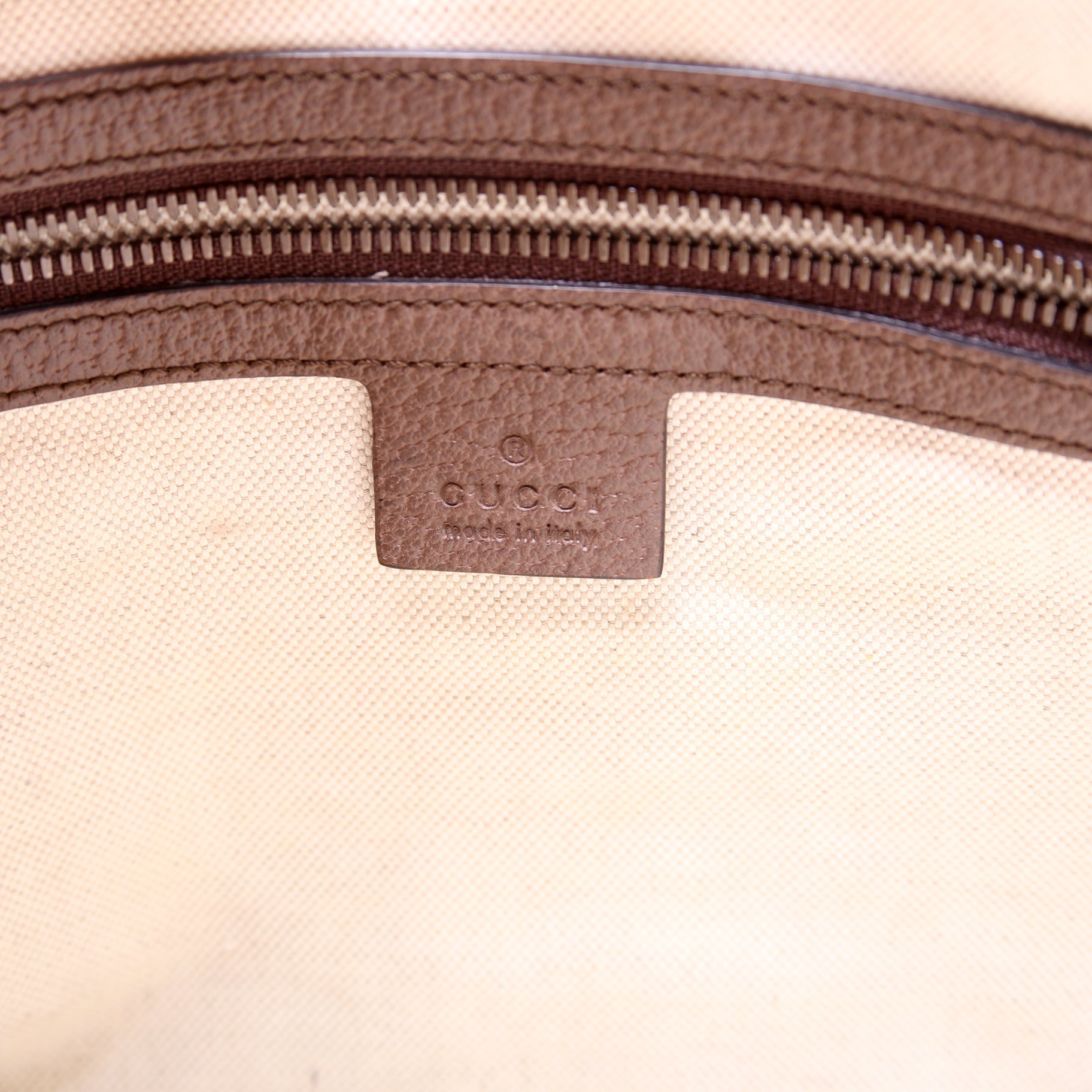 598125 Ophidia GG Supreme Small Shoulder Bag Brown