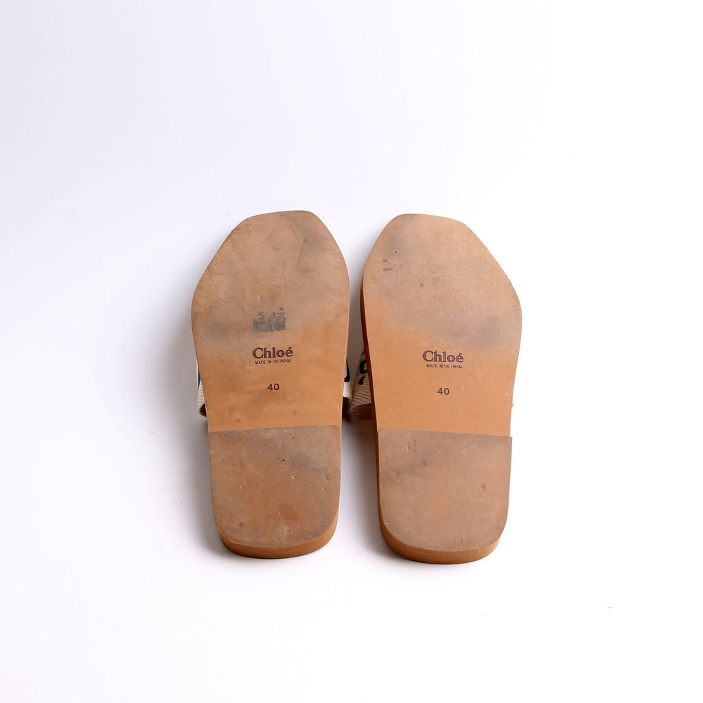 Woody Flat Mules Size 40
