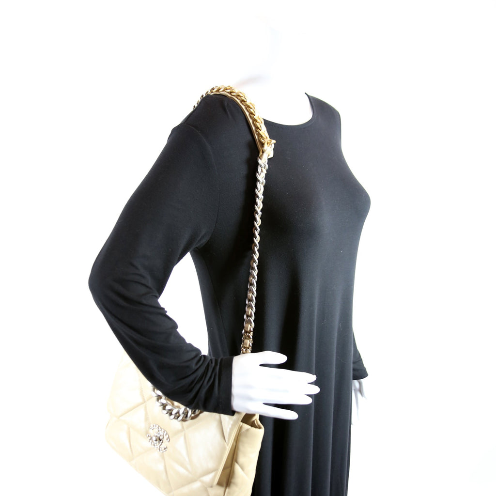 Quilted Goatskin 19 Large 32+M Beige