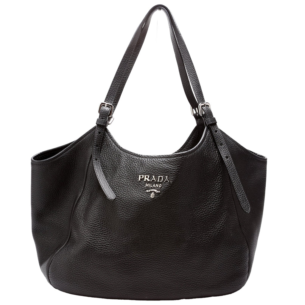 Vitello Daino Leather Shoulder Bag Black
