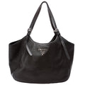 Vitello Daino Leather Shoulder Bag Black